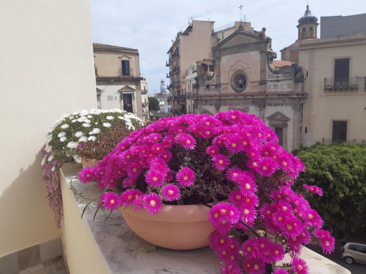 B&B Cala Peppa Palermo Exteriör bild